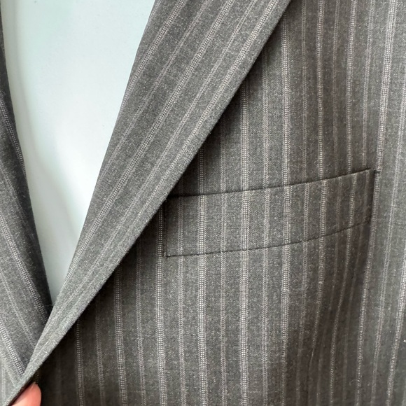 Perry Ellis Charcoal Gray w/Pinstripe 2 Button Close Suit Jacket 46 Reg - Picture 8 of 16